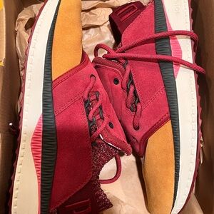 Puma tsugi shinsei japnese garden